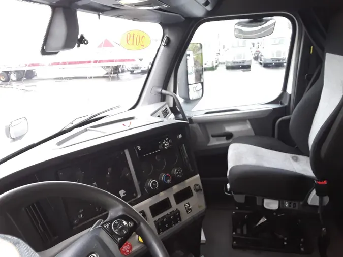2019 FREIGHTLINER NEW CASCADIA PX12664