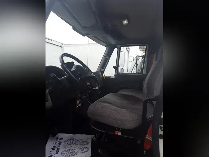 2019 NAVISTAR INTERNATIONAL 4300