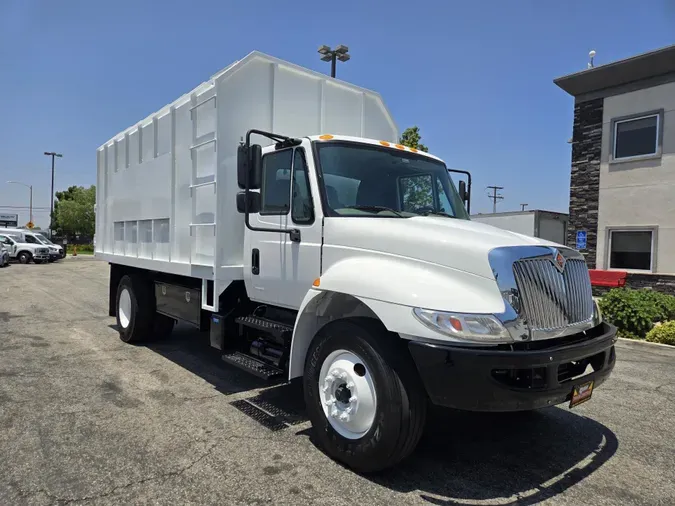 2019 International 4300