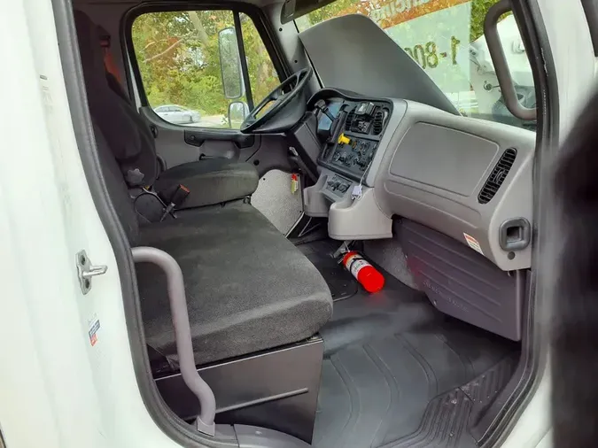 2019 FREIGHTLINER/MERCEDES M2 106897c7321fa27368771c2325b65d311e4