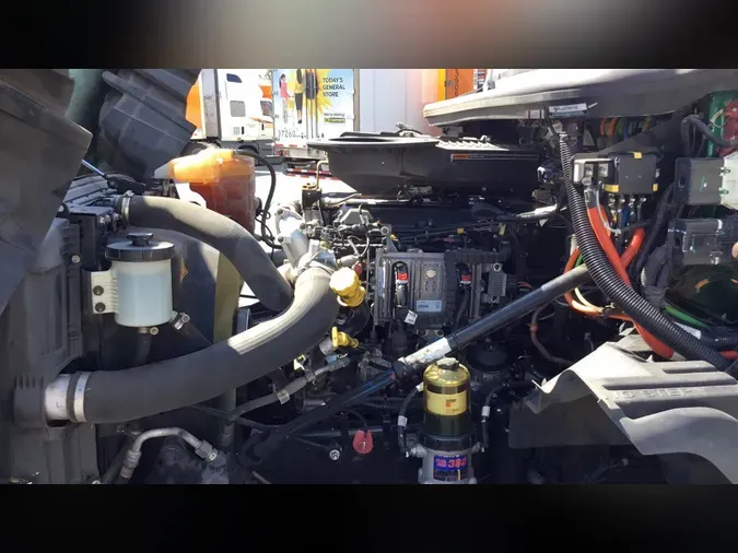 2021 International LT897d8ea8d3896c1bd4225b5f8e0c3cfb