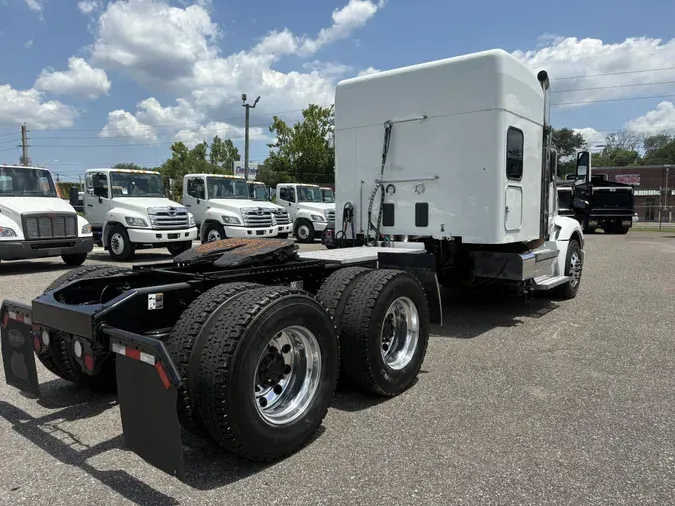 2023 Peterbilt 579