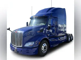 2022 Peterbilt 579