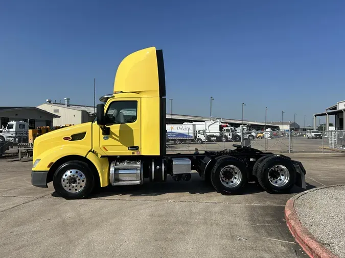 2021 Peterbilt 579