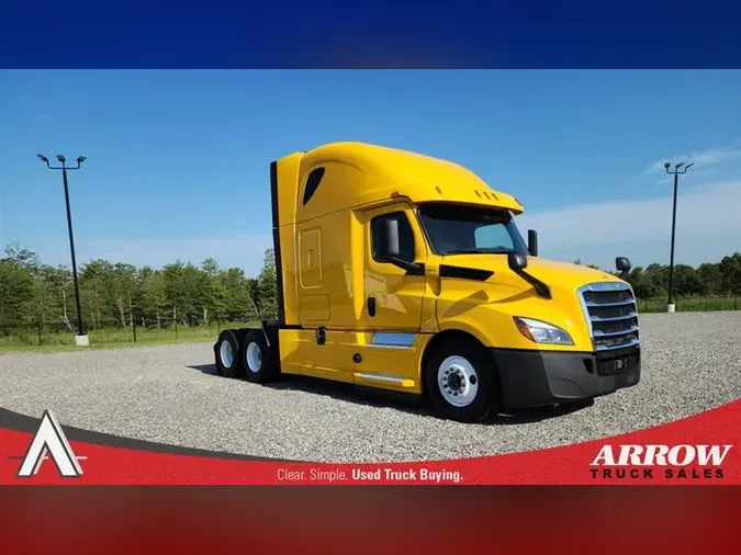 2020 FREIGHTLINER CA126