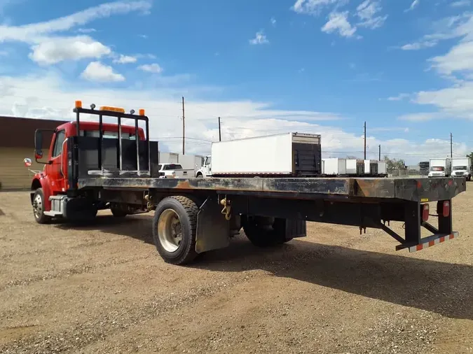 2018 FREIGHTLINER M2 106