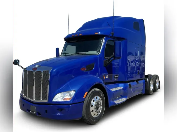 2022 Peterbilt 579899146fc7c9ee63939668d4dfb205f0e