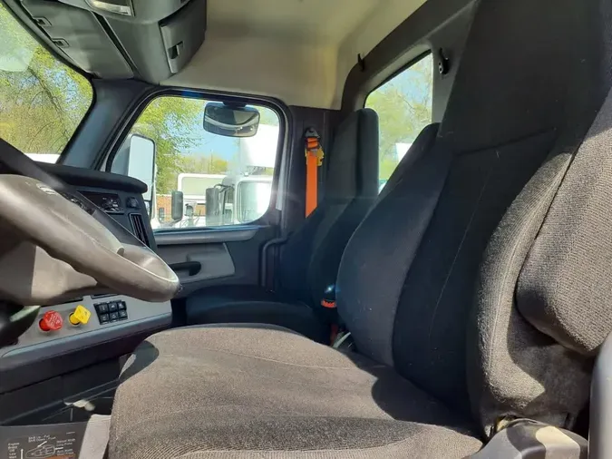 2019 FREIGHTLINER/MERCEDES NEW CASCADIA PX12664