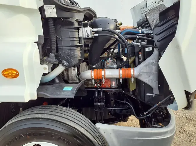 2020 FREIGHTLINER/MERCEDES CASCADIA 113