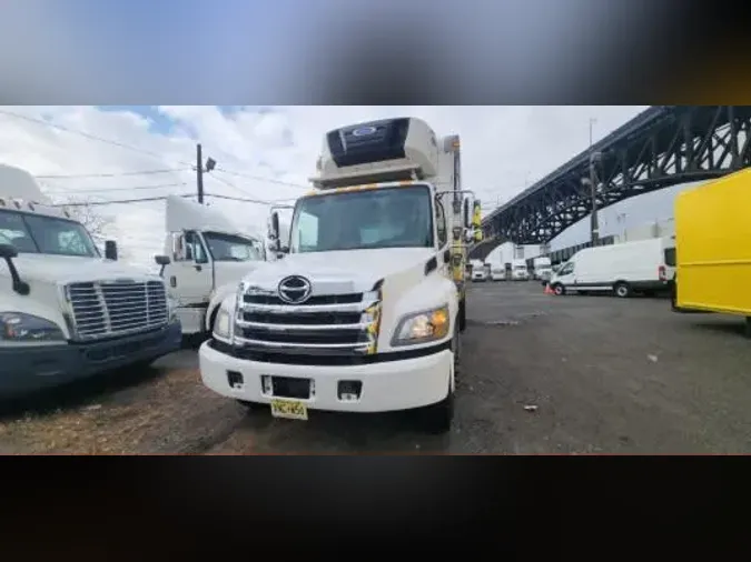 2016 HINO 268