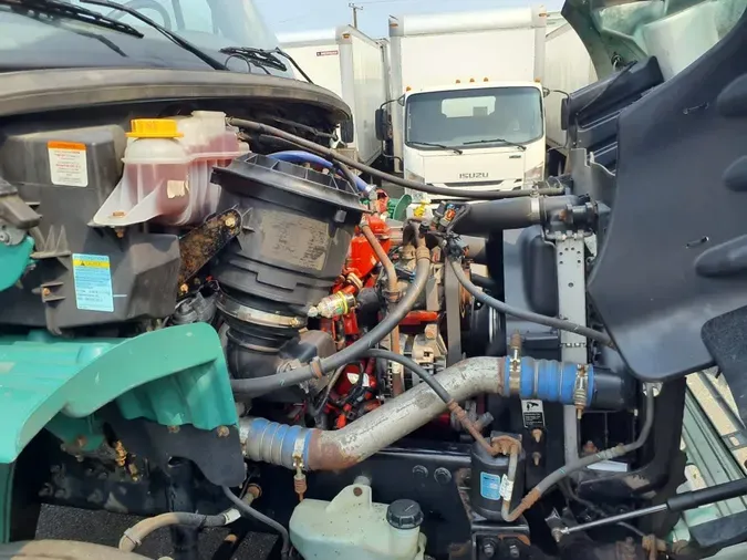2019 FREIGHTLINER M2 106