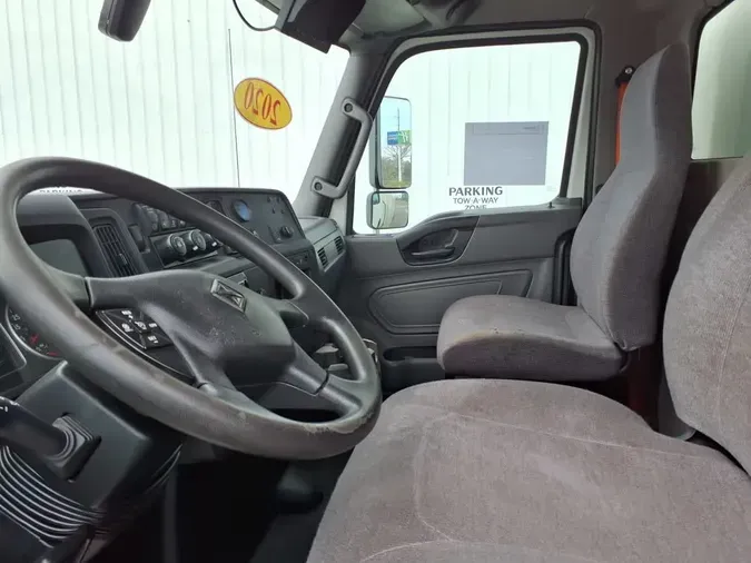 2020 NAVISTAR INTERNATIONAL MV607 (4X2)