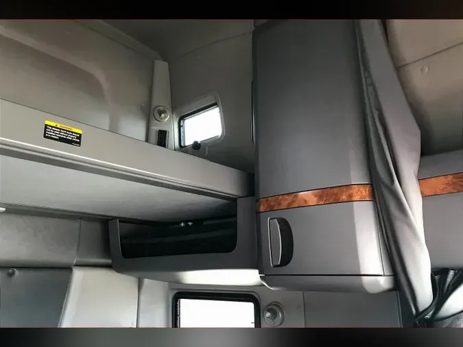 2021 INT LT625 6x4
