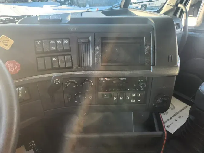 2025 VOLVO VNL64T76089aa05fb3fee4f23daca7d81a939ac10