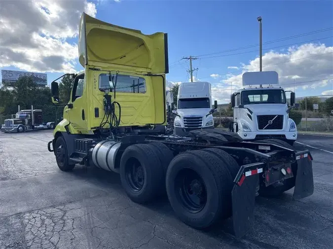 2018 INTERNATIONAL RH613