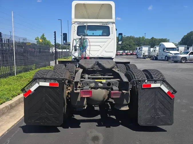 2020 NAVISTAR INTERNATIONAL LT625 DAYCAB T/A89adf88a5ae1d45b0dff1bebac092c59