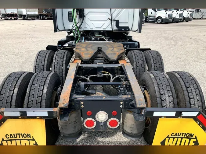 2021 INT LT625 6x4