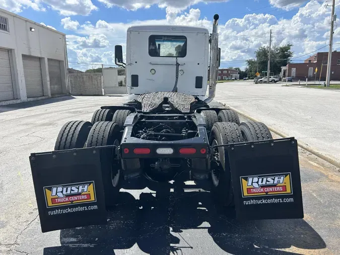 2020 Peterbilt 567