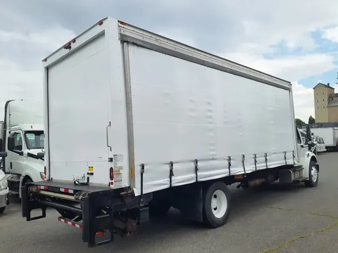 2016 FREIGHTLINER M2 106