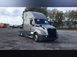 2024 Freightliner Cascadia 126