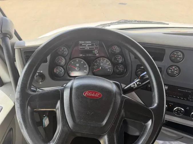 2019 Peterbilt 579