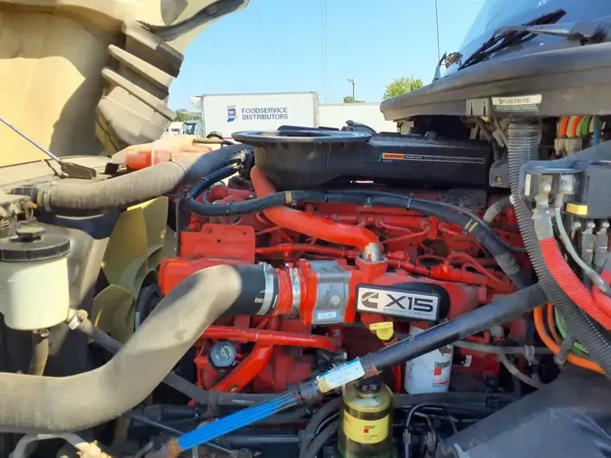 2019 NAVISTAR INTERNATIONAL LT625 DAYCAB T/A