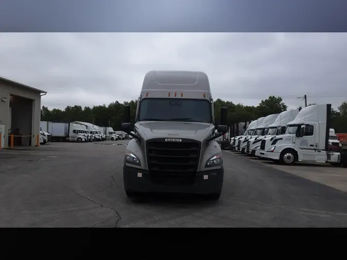 2021 Freightliner Cascadia