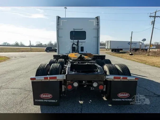 2019 PETERBILT 579