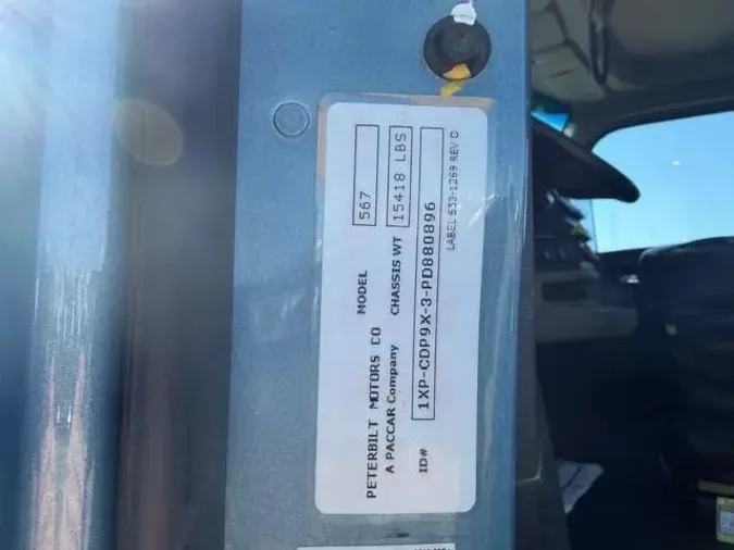 2023 Peterbilt 567