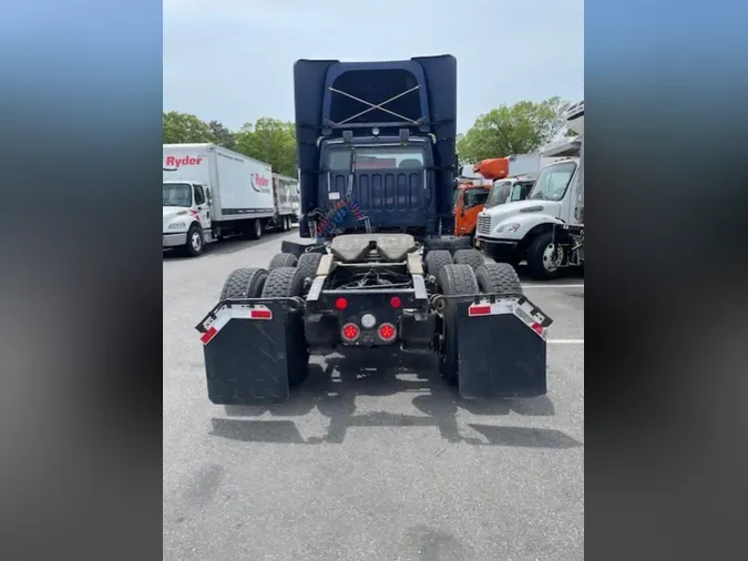 2016 FREIGHTLINER M2 112