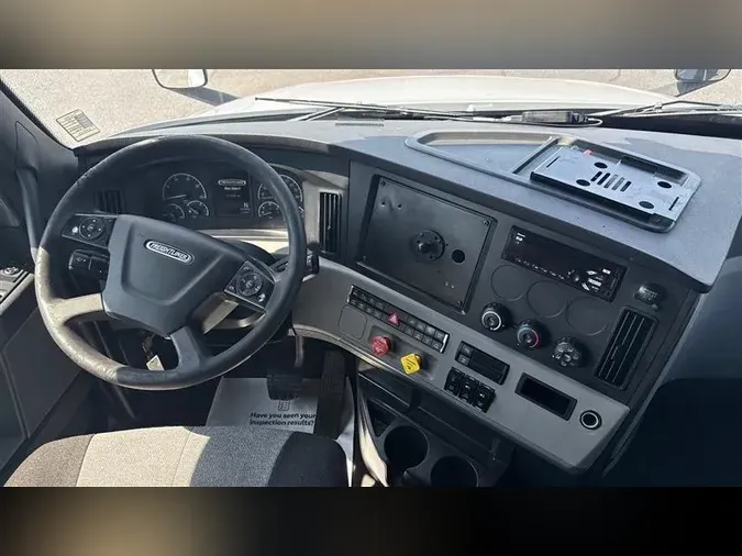 2020 FREIGHTLINER CASCADEVO1