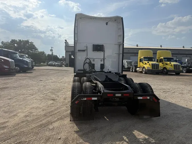 2022 Peterbilt 579