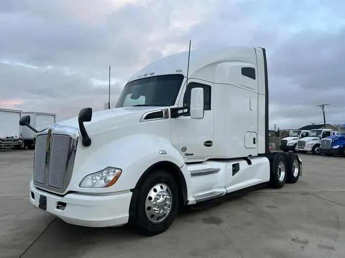 2020 Kenworth T680