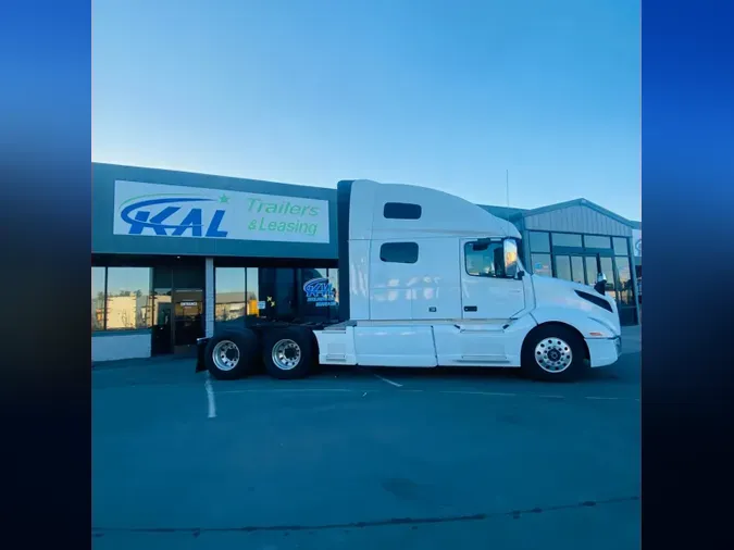 2019 Volvo VNL760