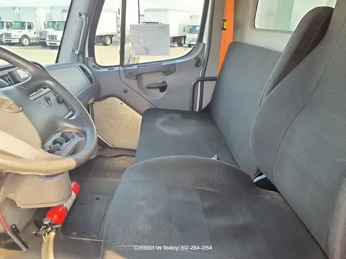 2019 FREIGHTLINER/MERCEDES M2 106