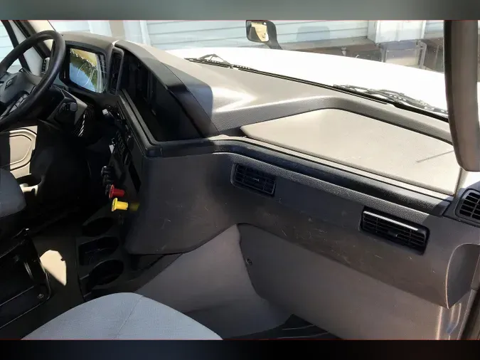 2019 INT LT625 6x4