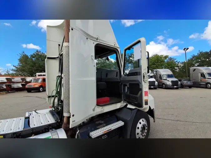 2020 Mack Anthem89df2c8d3f4e0e3d9750ffc73b9ad8ab