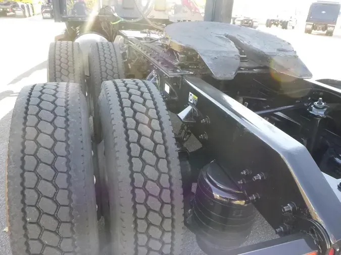 2023 Kenworth T68089e23af32fb01de0725476d3c10b24f9