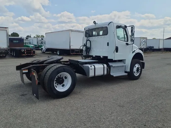 2019 FREIGHTLINER/MERCEDES M2 10689e581823b6f7daff3f0a6f076cf3bad