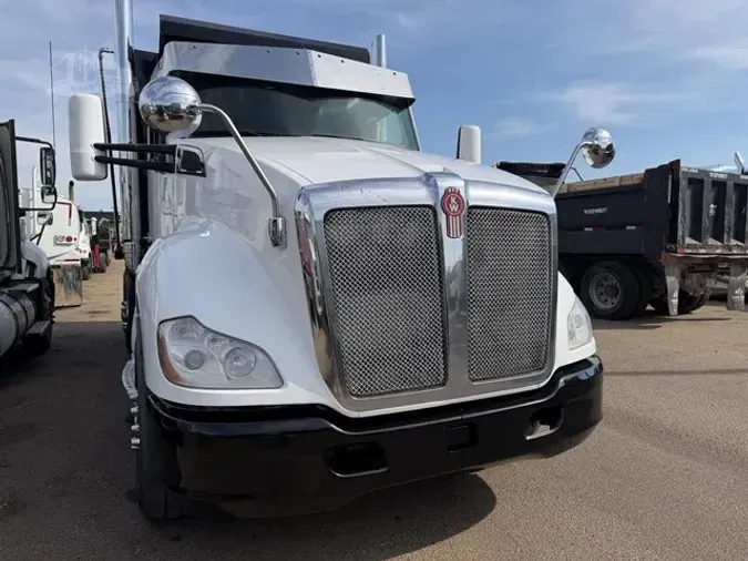 2014 KENWORTH T68089e7bc1c0ffd08d2a621484b6af49205