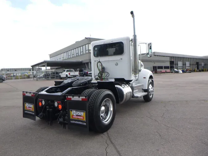 2018 Peterbilt 337