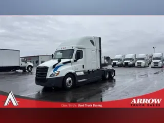 2021 FREIGHTLINER CA126