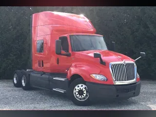 2018 International LT625 6x4