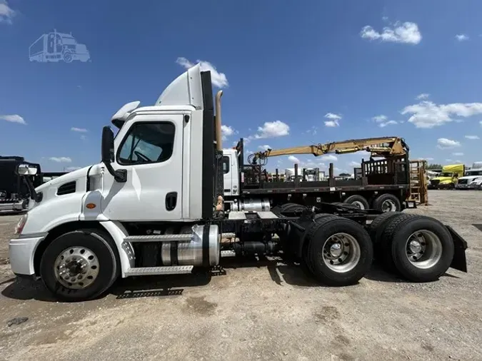 2020 FREIGHTLINER CASCADIA 113