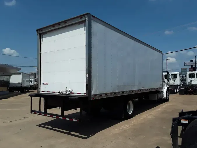 2018 FREIGHTLINER M2 106