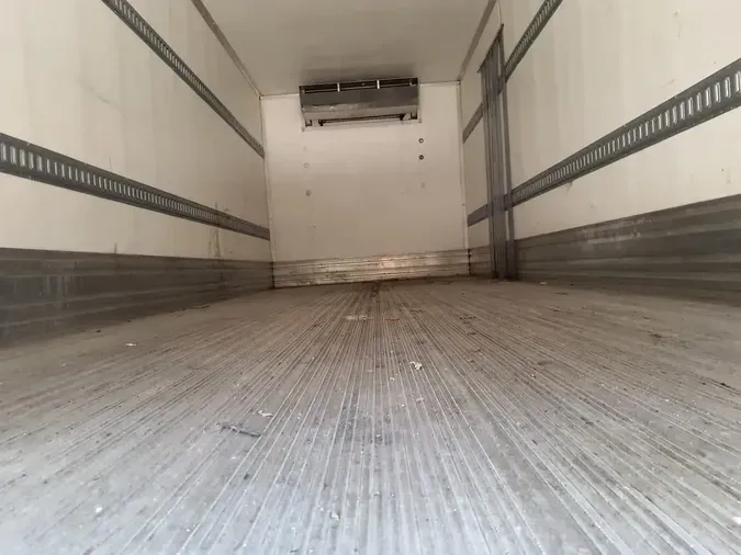 2020 FREIGHTLINER M2 106