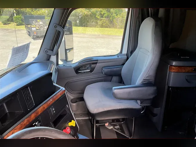 2020 INT LT625 6x489facf24d188c80a78d215e1bcc074f6