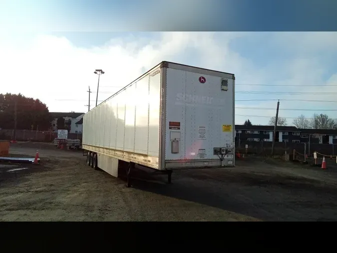 2016 Great Dane 89fe725b1e930ccd672b6c7aed32ea0d