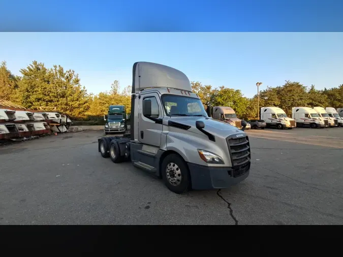 2020 Freightliner Cascadia 1268a06a130d2c9522b32928142eb6f68d1