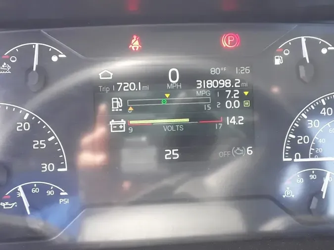 2019 VOLVO VNL64T-3008a0a3c44cd270879776309ea02531e4d